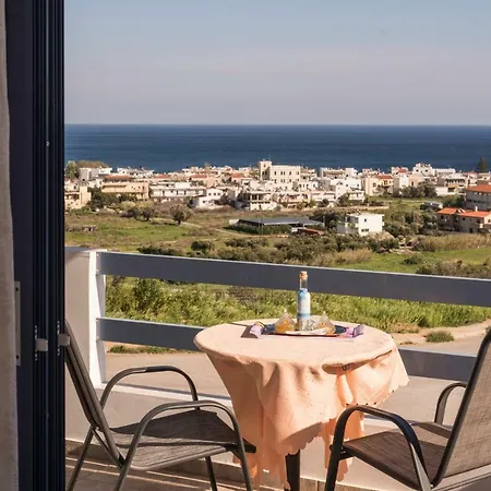 Roula Apartment *