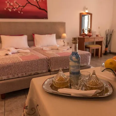 Roula Apartment Palaiochora